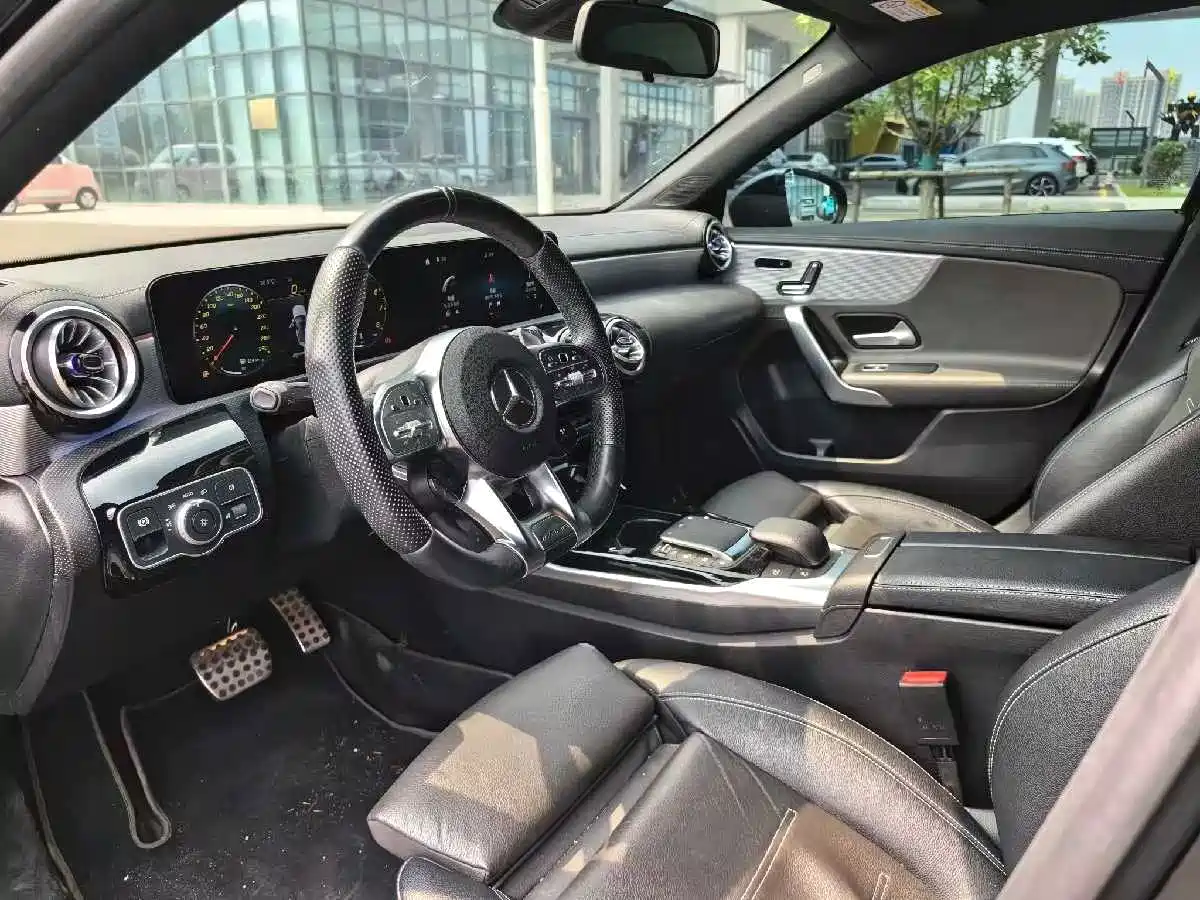 Mercedes-Benz A-Класс 2022