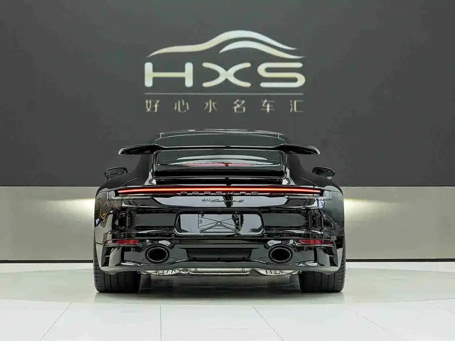 Porsche 911 2025