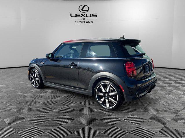 Mini Hardtop 2024