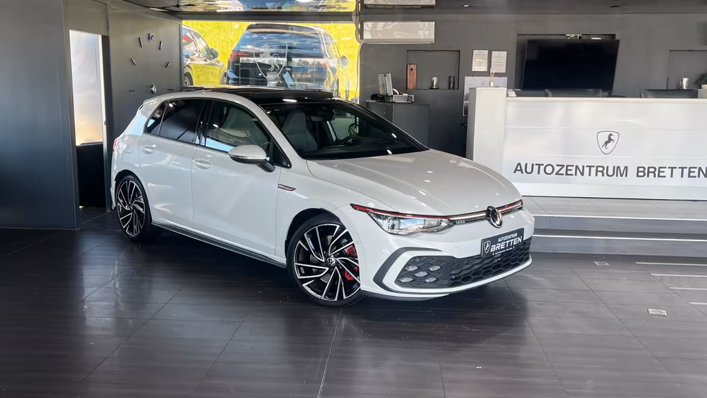 Volkswagen Golf 2021