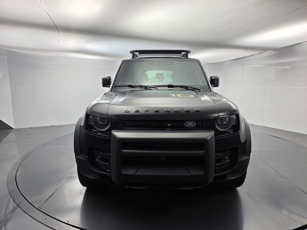 Land Rover Defender 2023