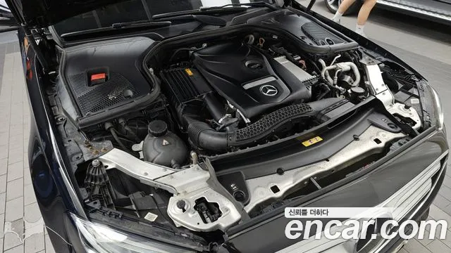 Mercedes-Benz E-Класс 2020