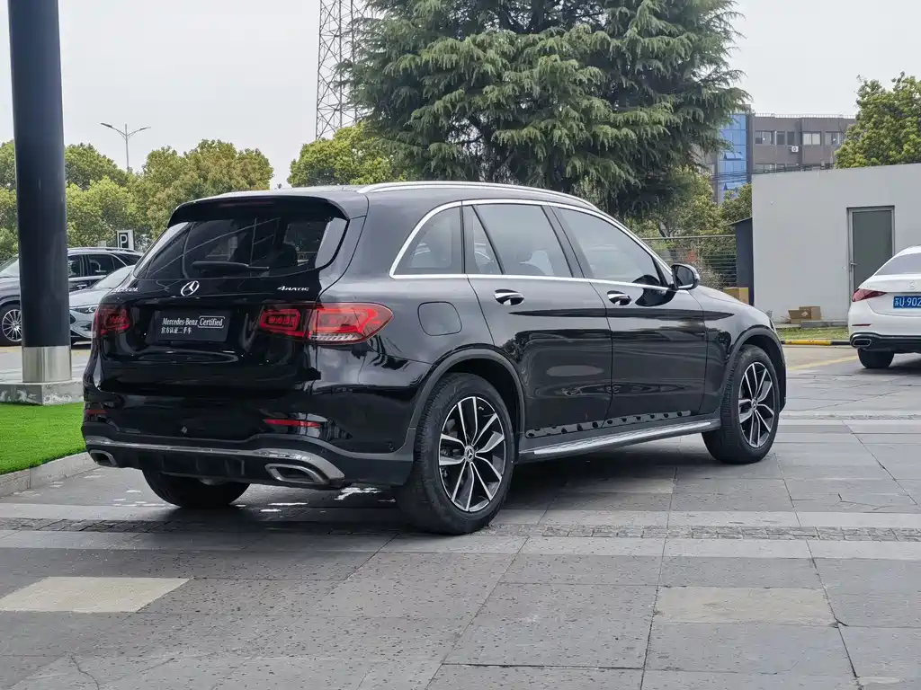 Mercedes-Benz GLC 2021