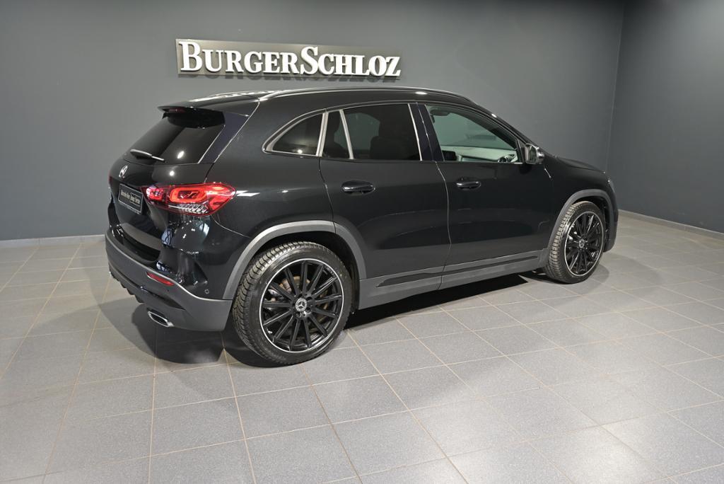 Mercedes-Benz GLA 200 2021