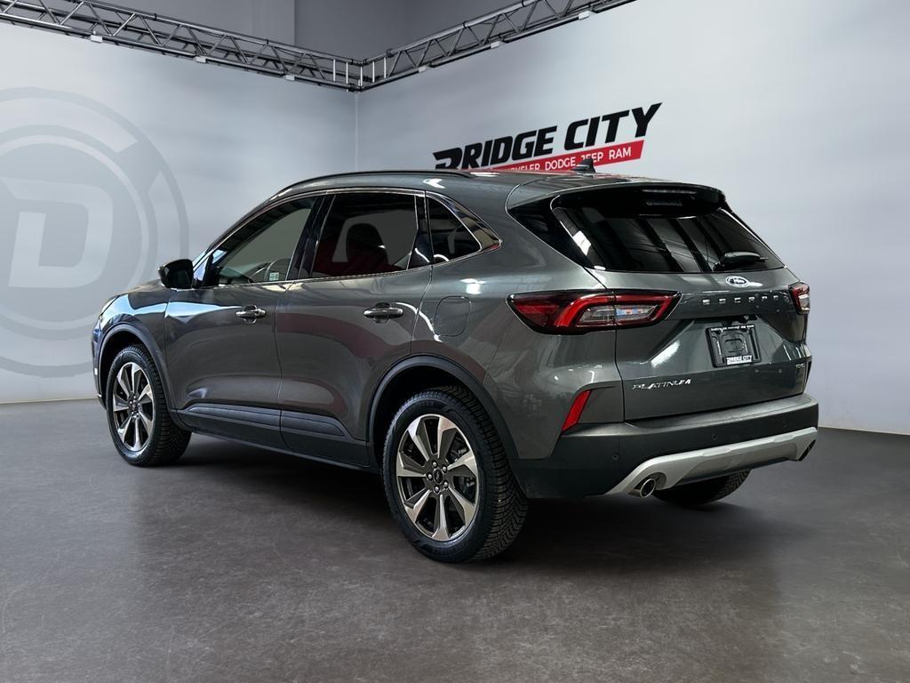 Ford Escape 2024