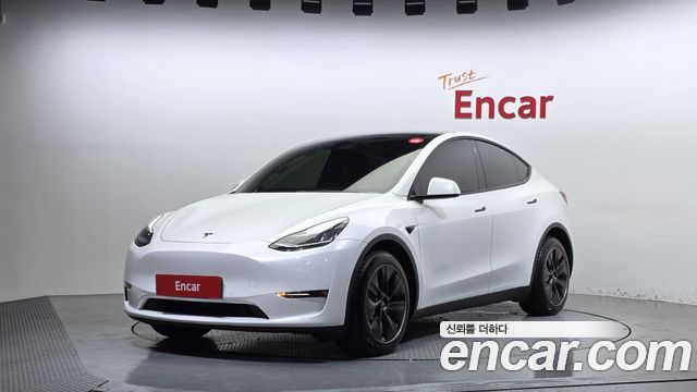 Tesla Model Y 2022
