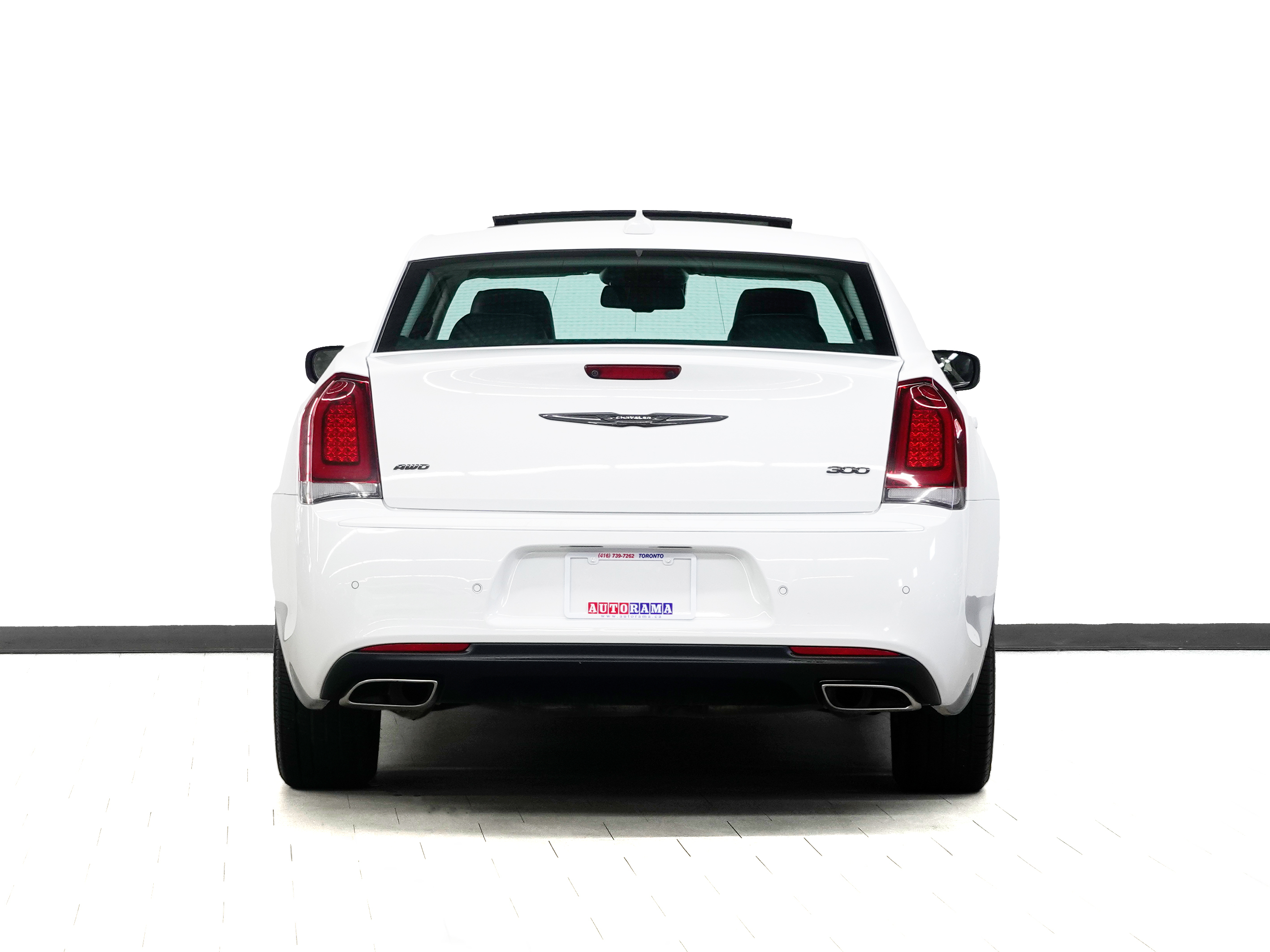 Chrysler 300 2023