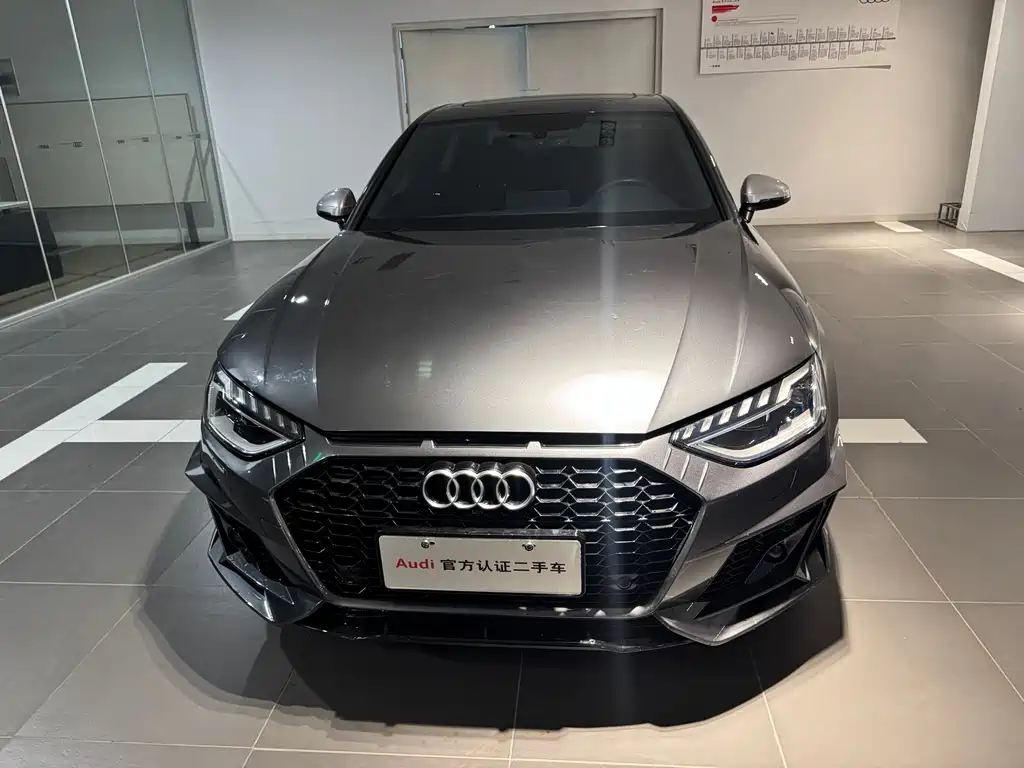 Audi A4 2024