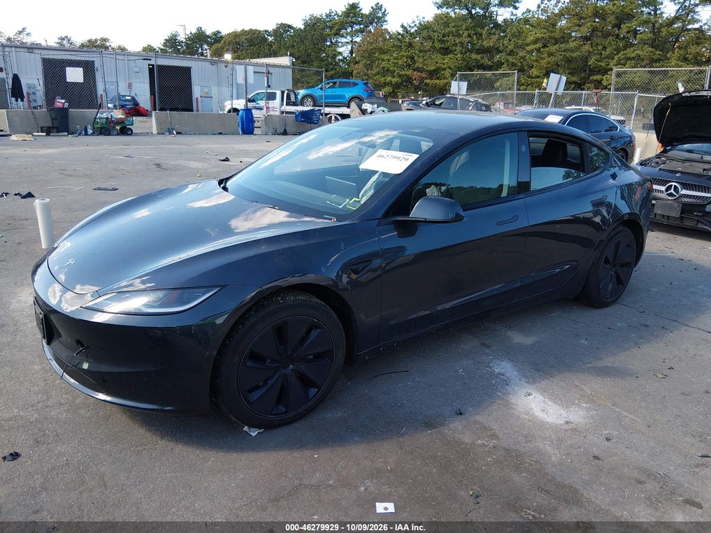Tesla Model 3 2024
