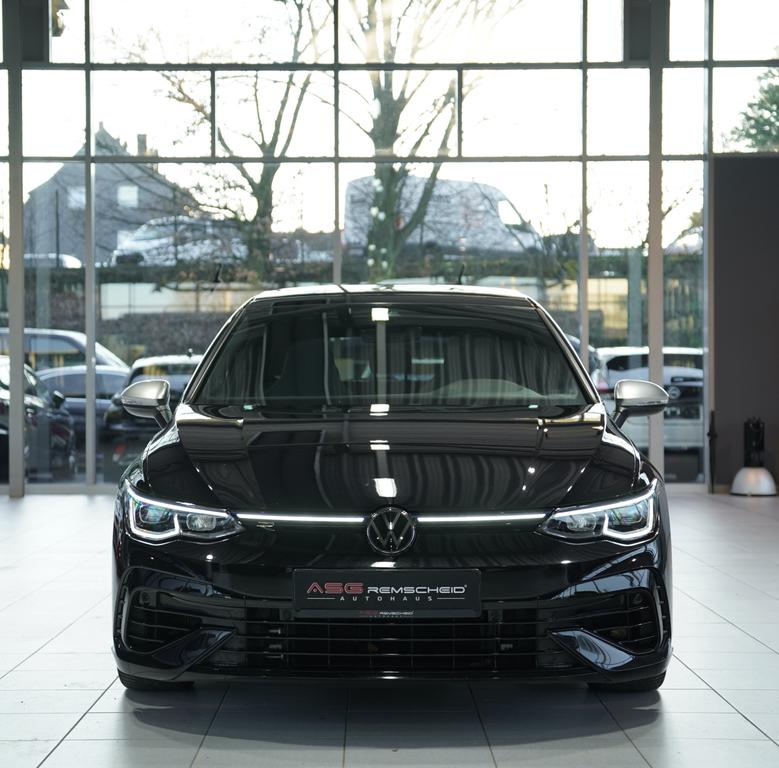 Volkswagen Golf 2024