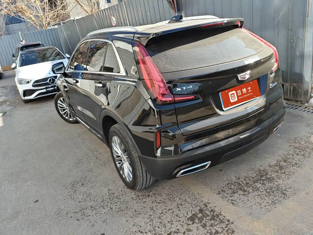 Cadillac XT4 2024