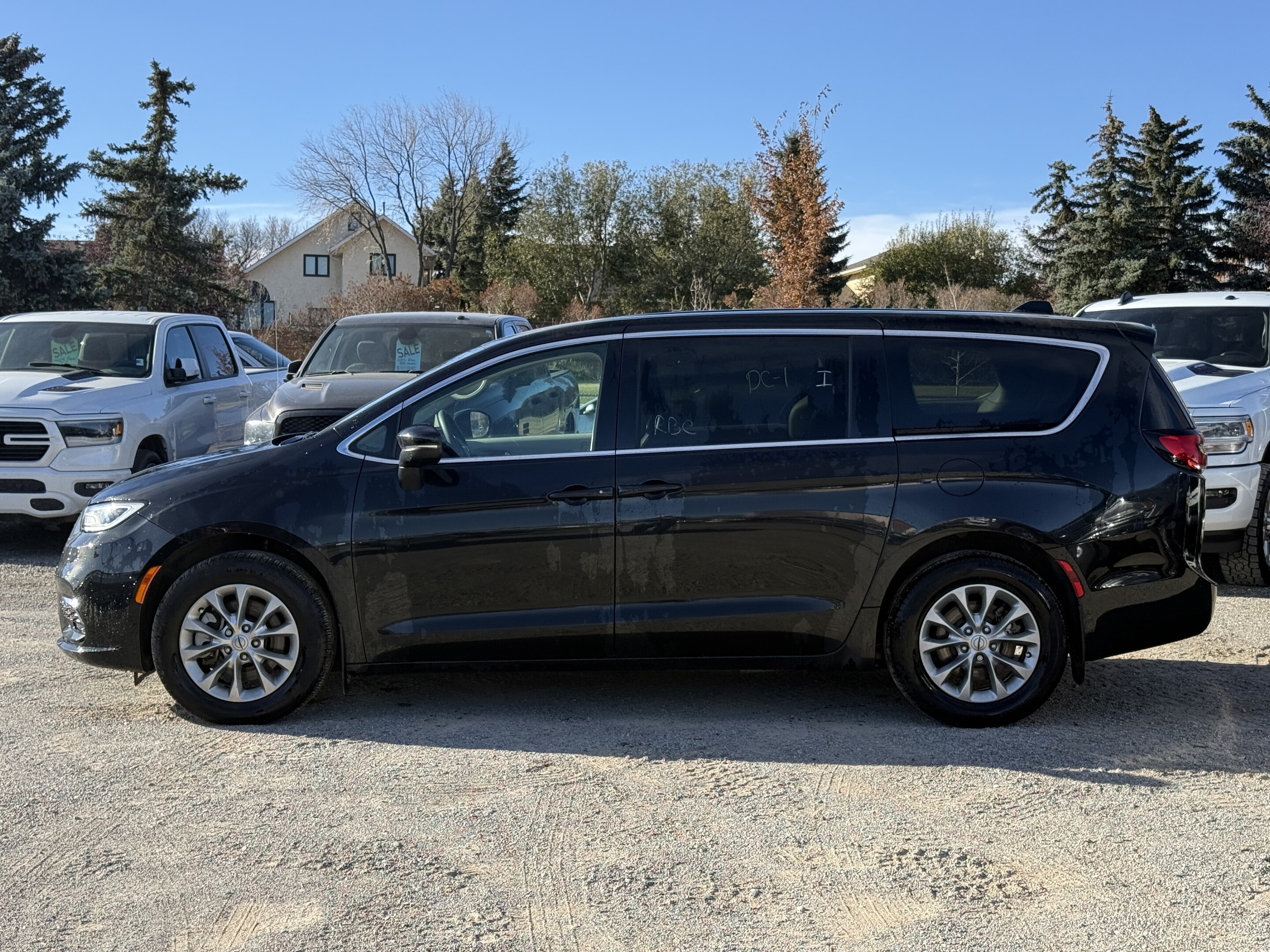 Chrysler Pacifica 2023