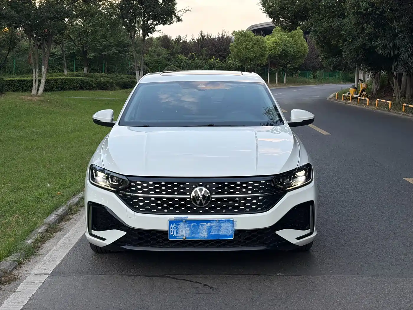 Volkswagen Lavida 2024