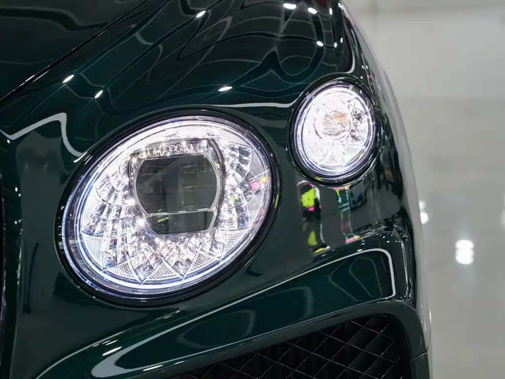 Bentley Bentayga 2024