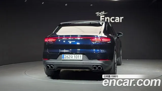 Porsche Cayenne 2021