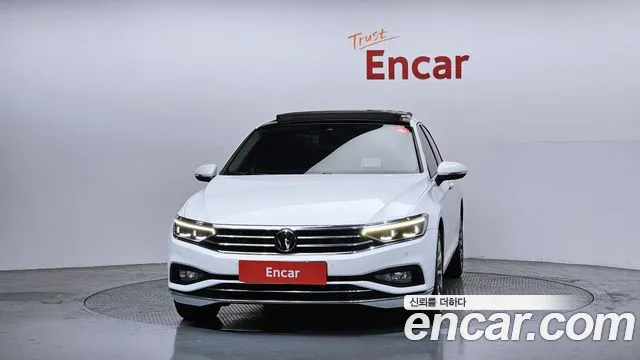 Volkswagen Passat 2022