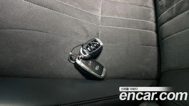 Hyundai Veloster 2021