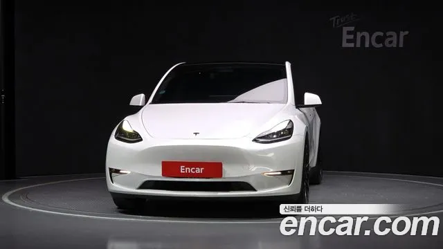 Tesla Model Y 2021
