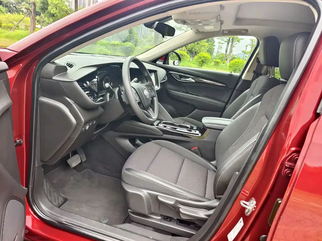 Buick Envision 2021