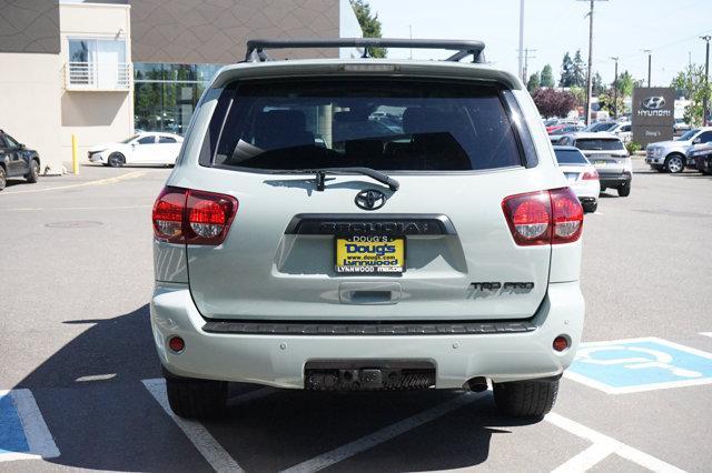Toyota Sequoia 2021