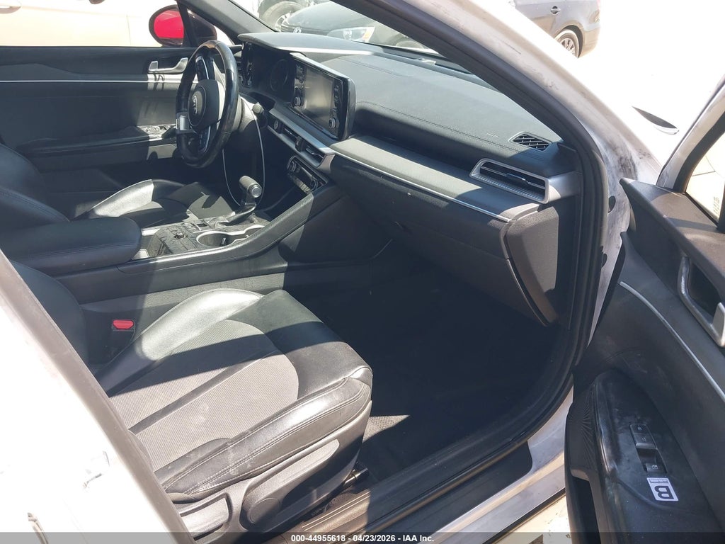 Kia K5 2021