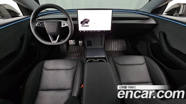 Tesla Model 3 2025