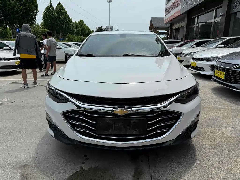 Chevrolet Malibu 2021