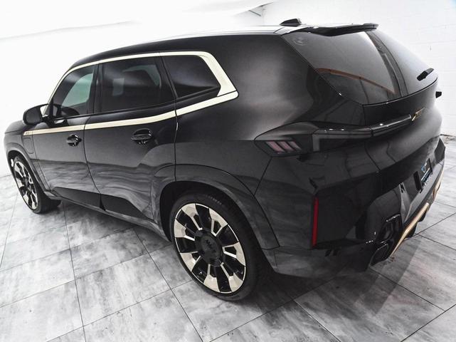 BMW XM 2023