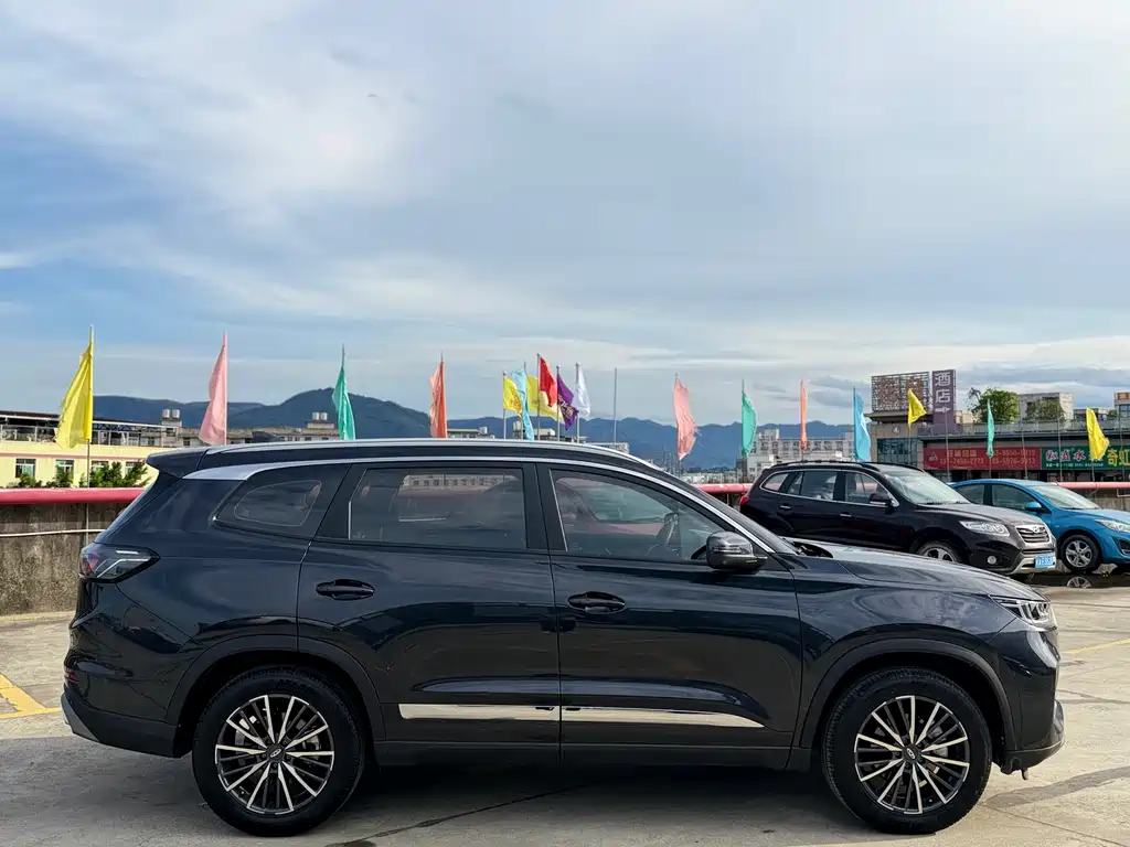CHERY Tiggo 8 2022
