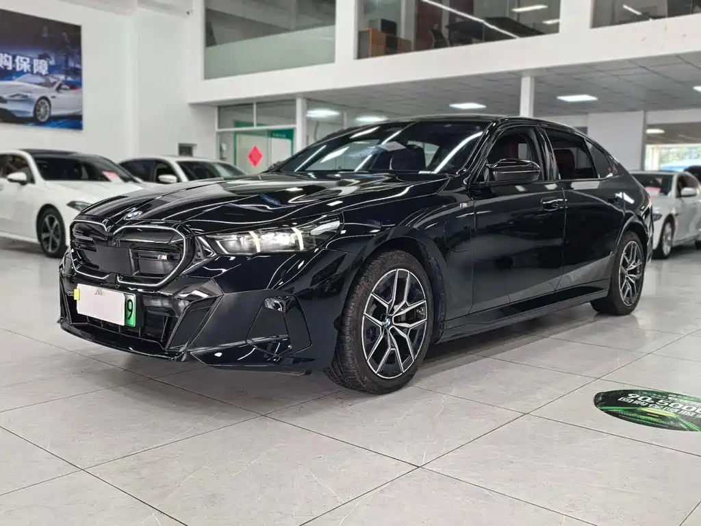 BMW i5 2024