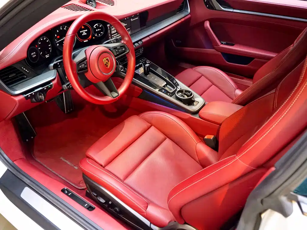 Porsche 911 2021