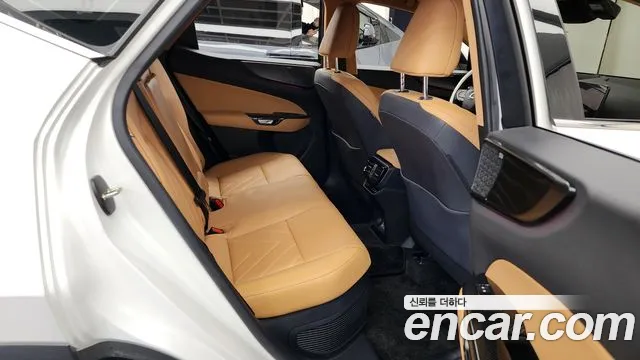 Lexus NX 2024