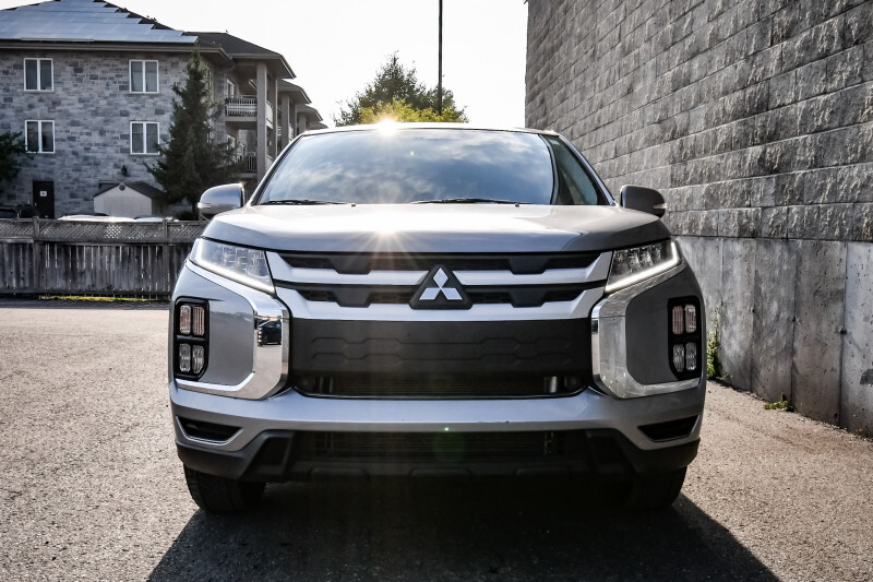 Mitsubishi RVR 2023