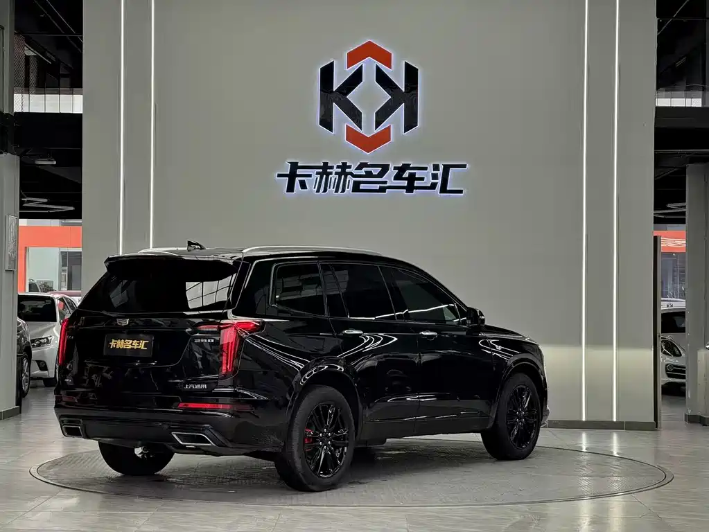 Cadillac XT6 2023