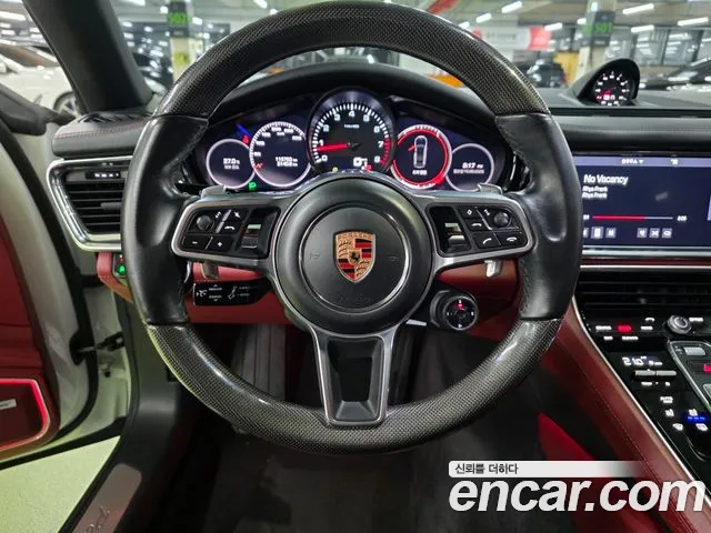 Porsche Panamera 2020