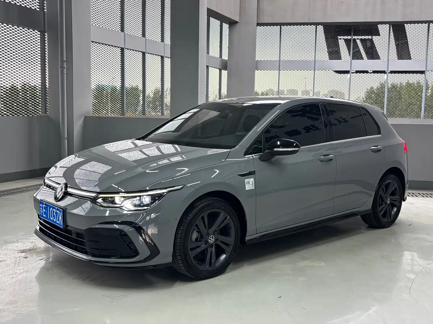 Volkswagen Golf 2024