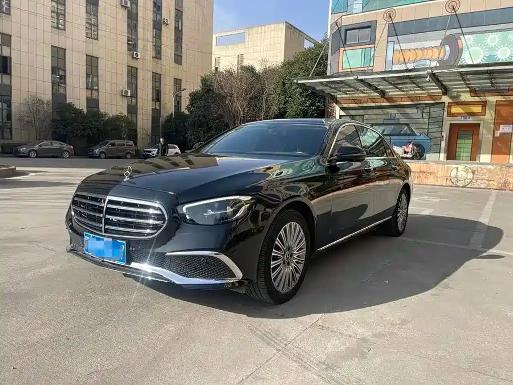 Mercedes-Benz E-Класс 2021