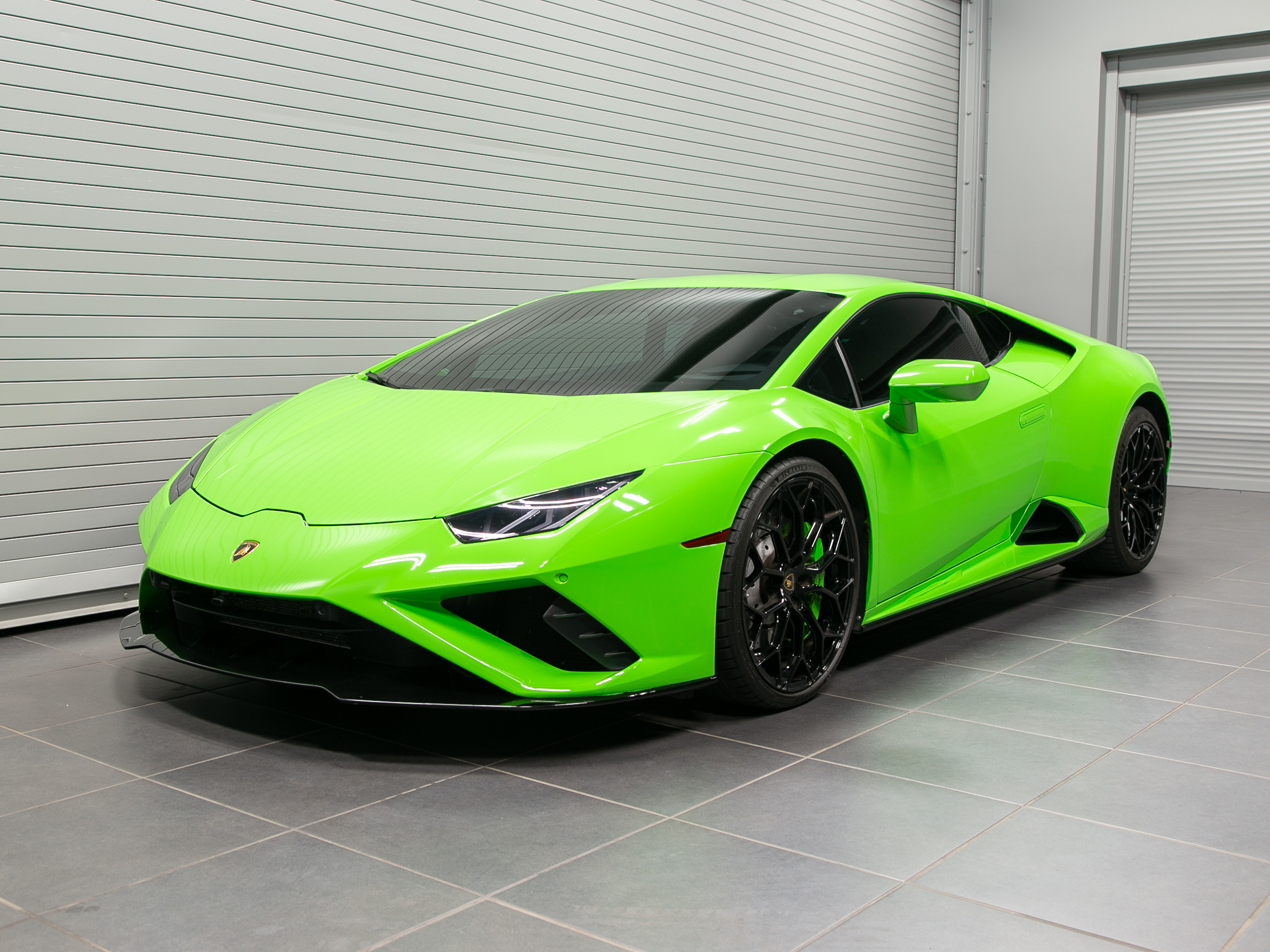Lamborghini Huracán 2021