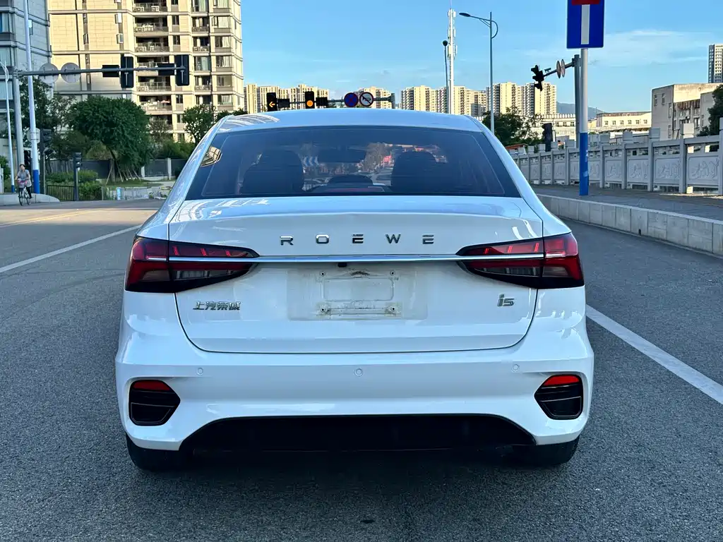 Roewe i5 2021