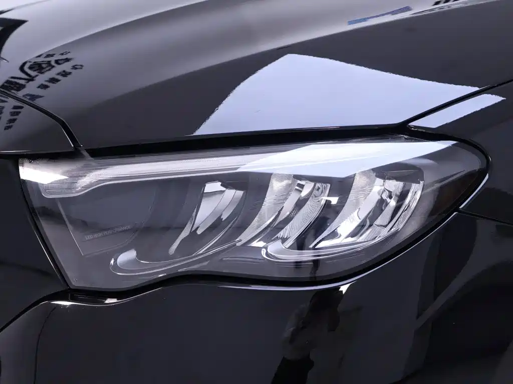 Mercedes-Benz E-Класс 2025