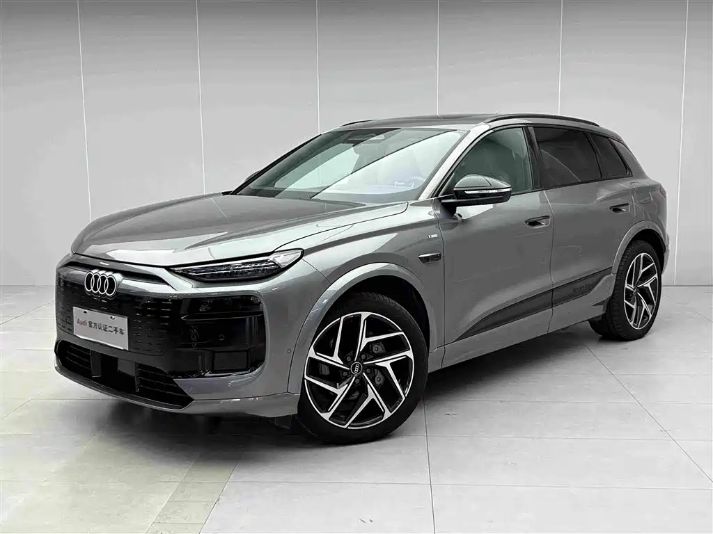 Audi e-tron 2025