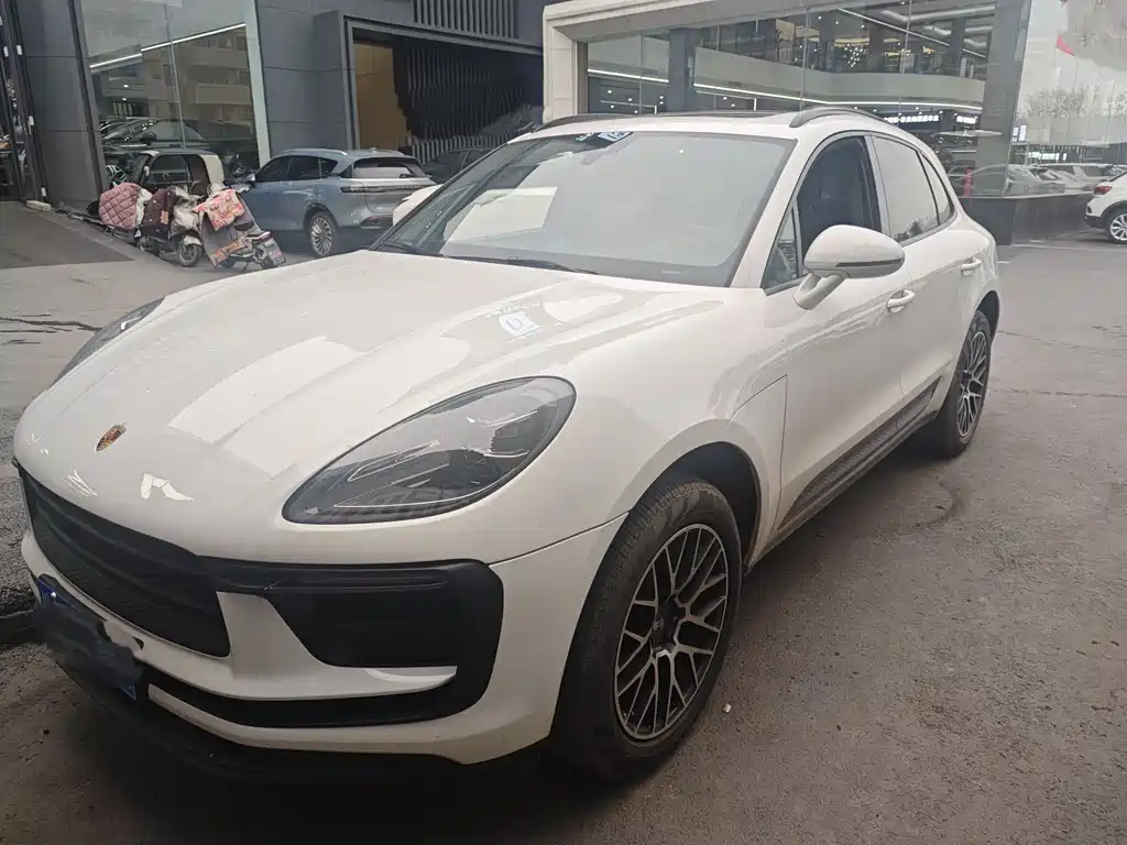 Porsche Macan 2023