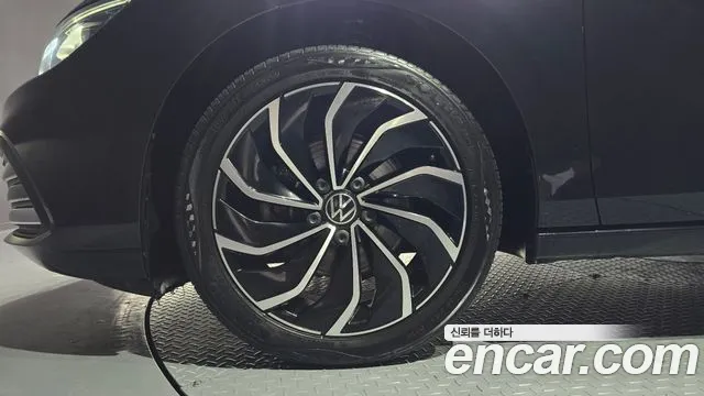 Volkswagen Golf 2022