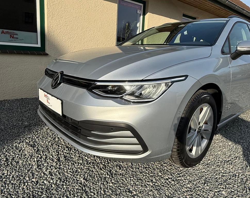 Volkswagen Golf 2021