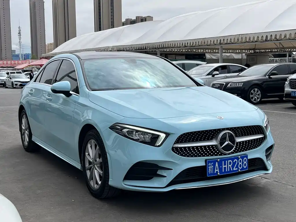 Mercedes-Benz A-Класс 2022