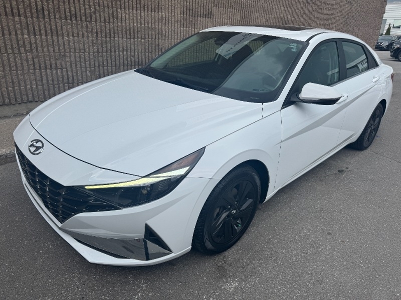Hyundai Elantra 2022