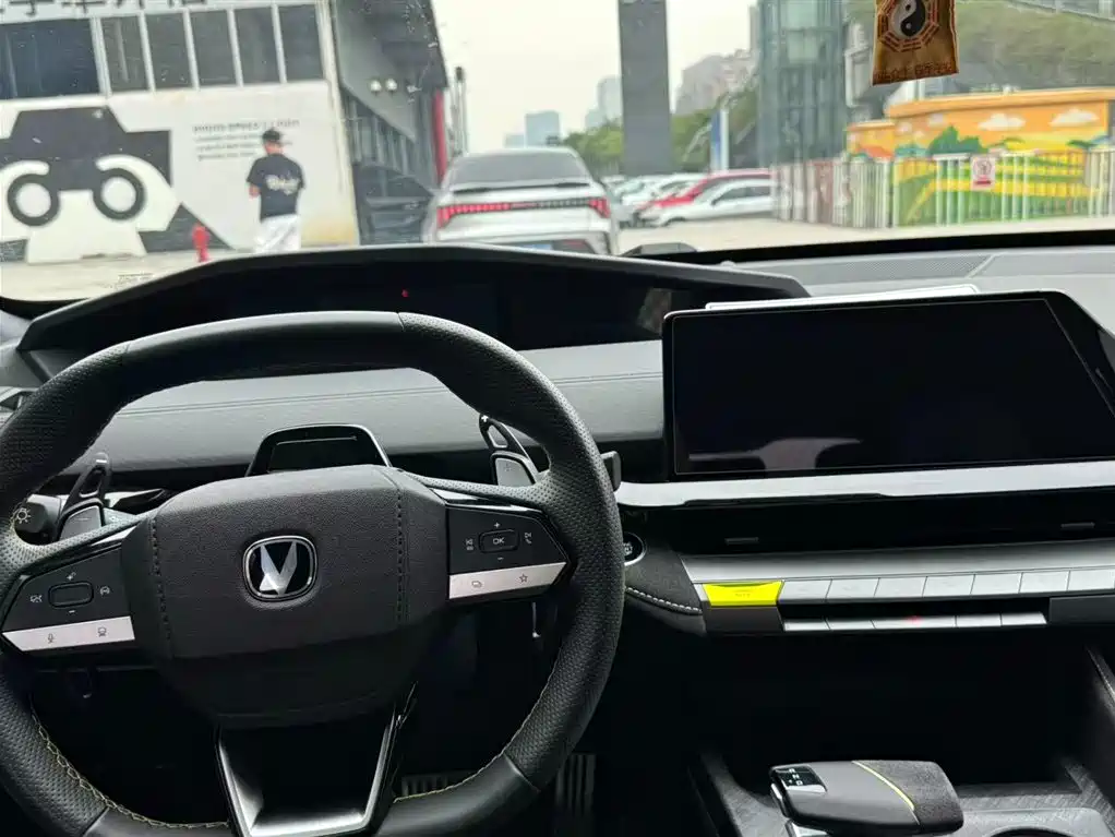 Changan UNI-V 2022