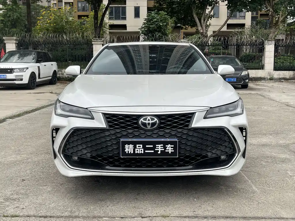 Toyota Avalon 2022