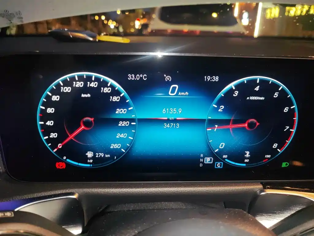 Mercedes-Benz GLB 2021
