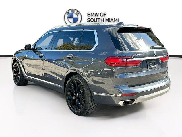 BMW X7 2021
